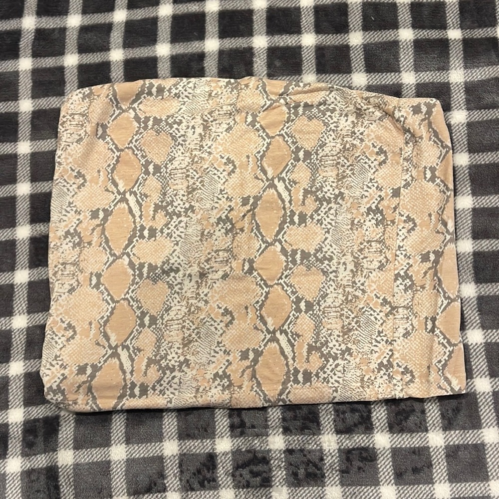 Snake top! American eagle